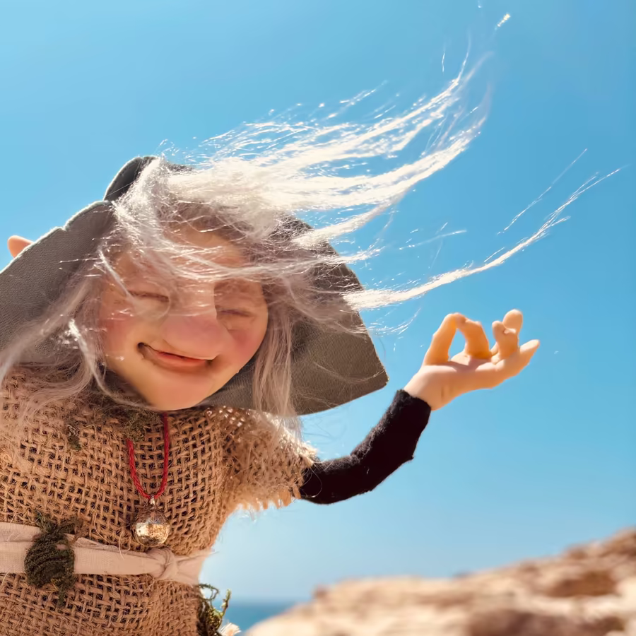 Squared Magikito Meditando Sol